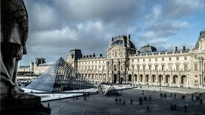 卢浮宫、巴黎
